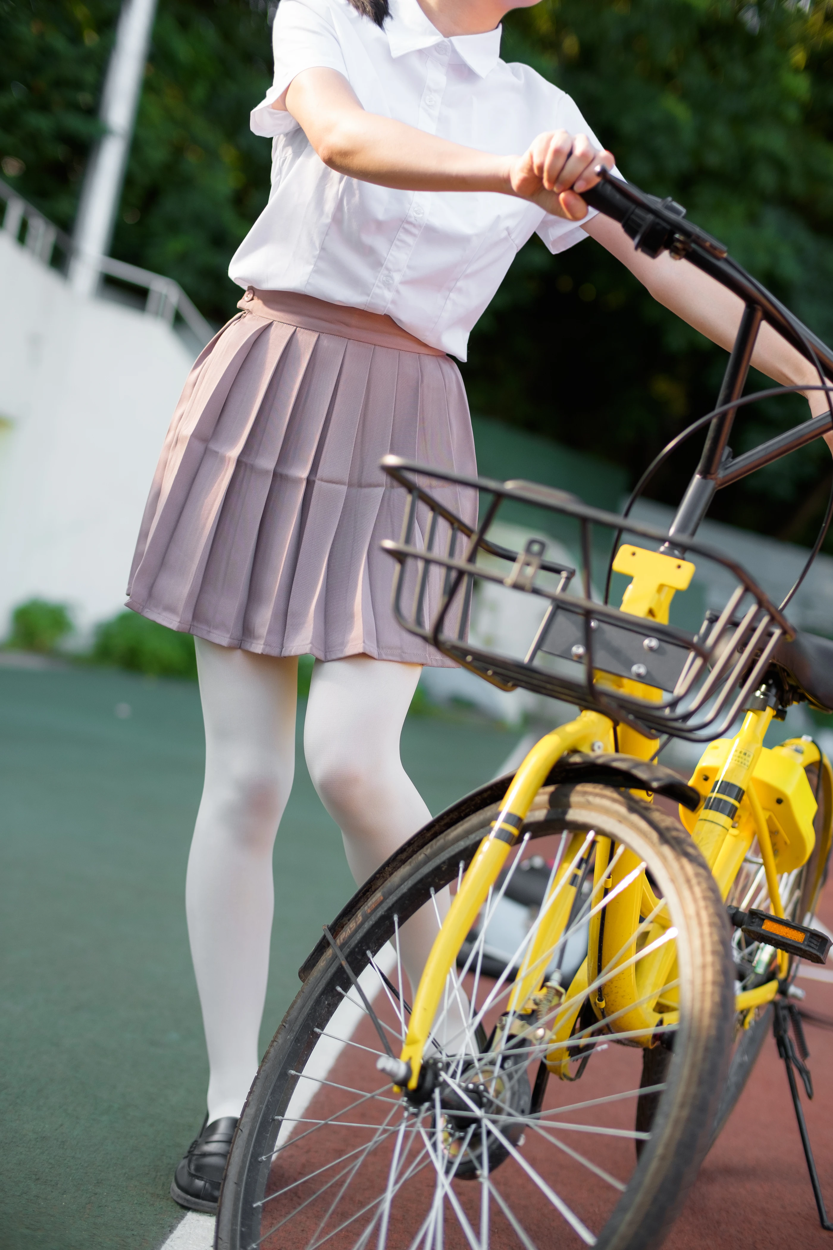 森萝财团 R15-030 [67P]插图1